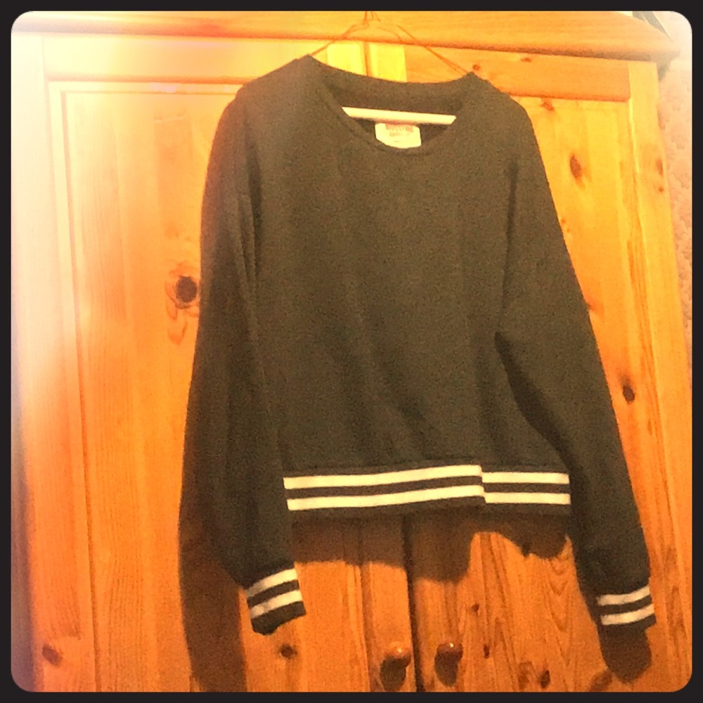 Cropped sweatshirt